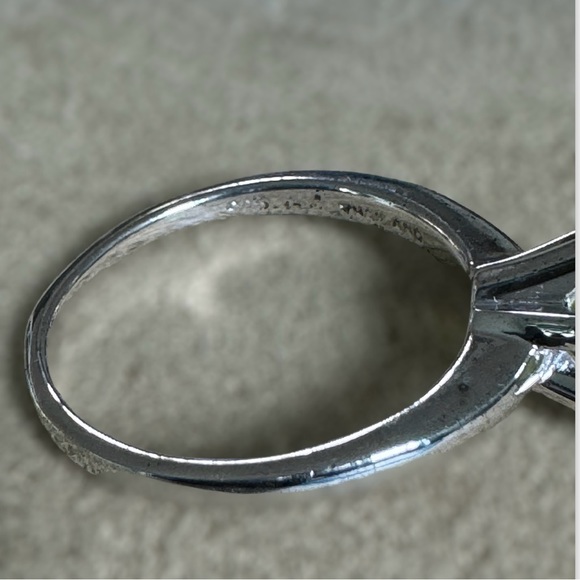 Vintage peridot ring - Picture 7 of 7